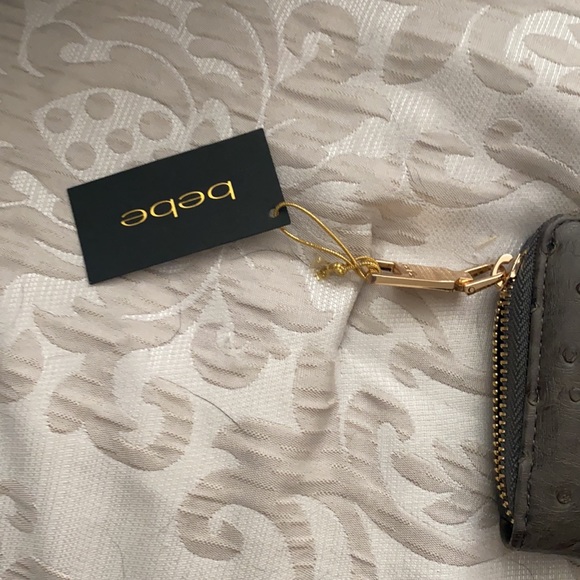 NWT Bebe wallet Gray ostrich - Picture 3 of 8